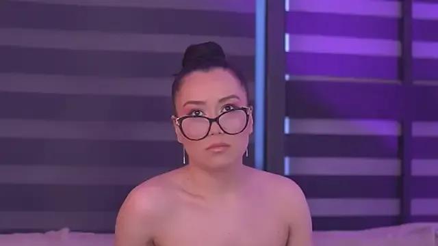 TiffanyVoss on StripChat 