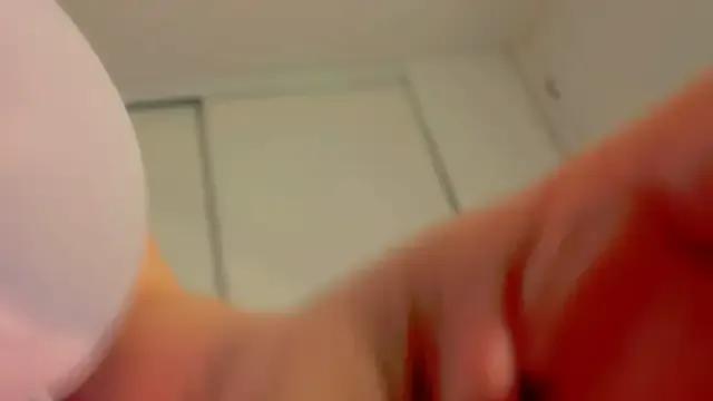 Freechat wildfllower on StripChat