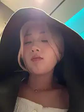 StripChat winter11 is Freechat winter11 — cofeshop 2415