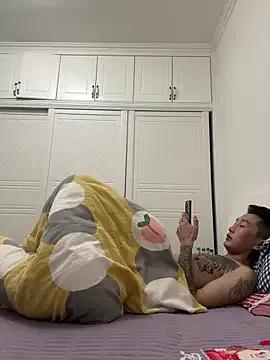 YJBJ258258 — Freechat on StripChat