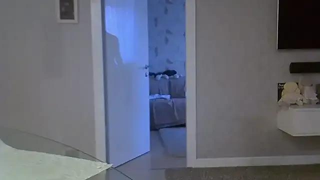 Private ZarinaSwift on StripChat