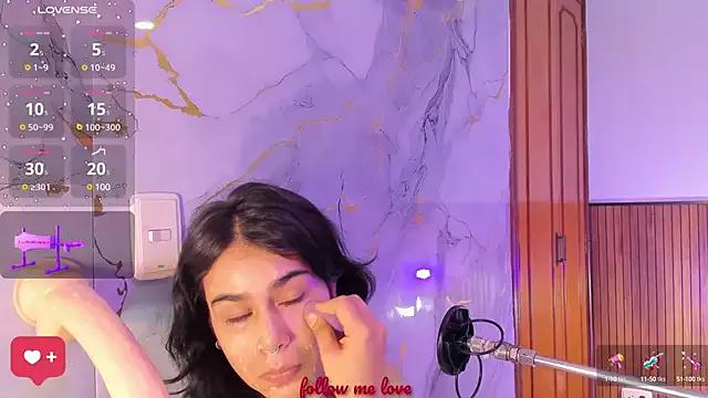 Freechat zyle_boobs on StripChat